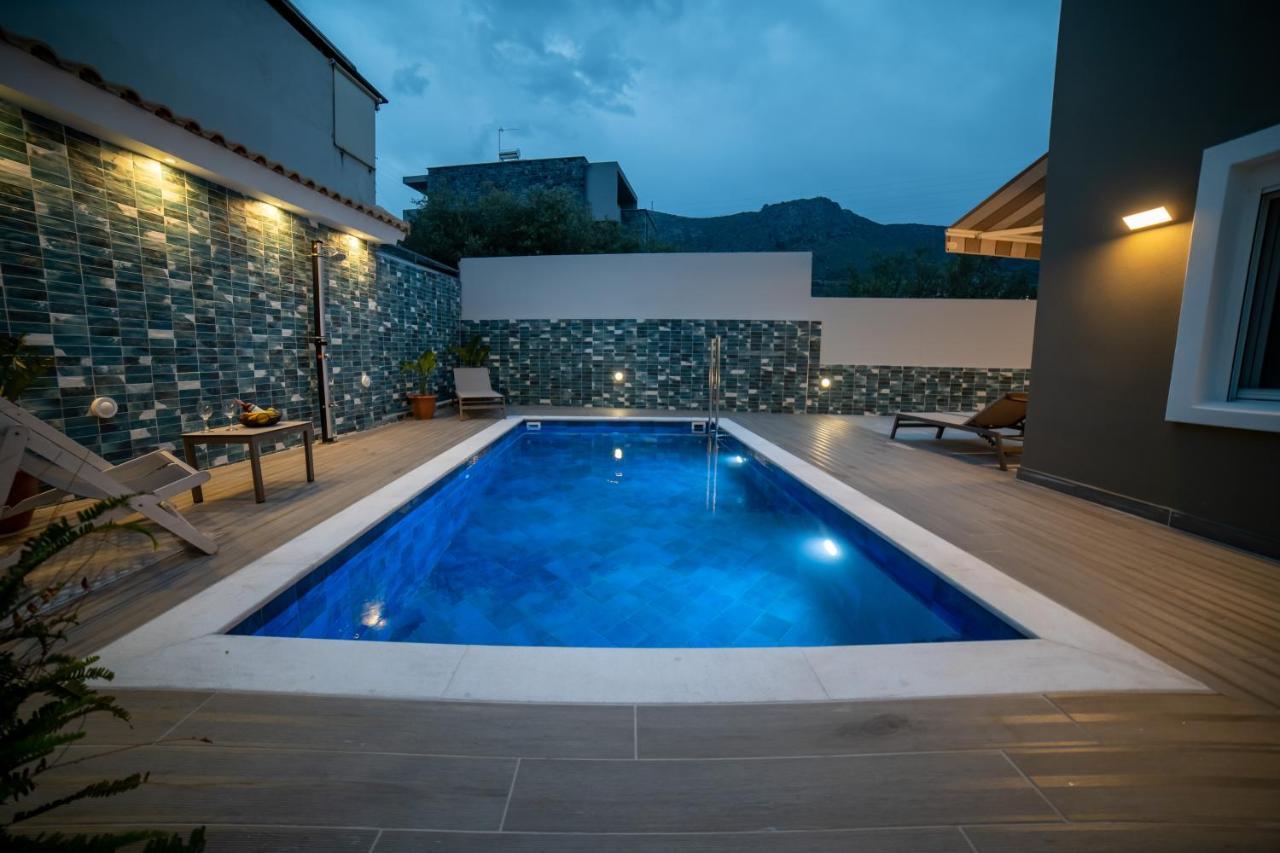 Thomas Villa Hersonissos - Private Pool - Sleeps 6 Ngoại thất bức ảnh